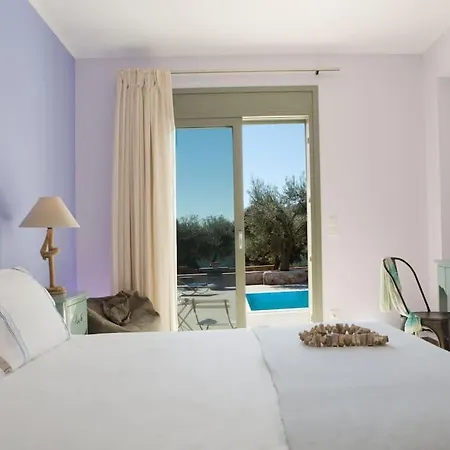 Omorfia Mit Pool Und Tennisplatz In Hotel Sivota (Lefkada)